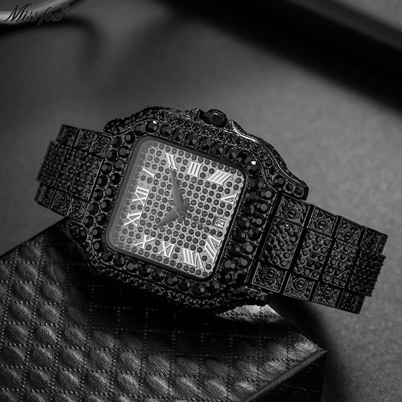 Straight European Hip Hop Diamond Quartz Wrist Watch ساعة يد كوارتز أوروبية مستقيمة مرصعة بالألماس من هيب هوب